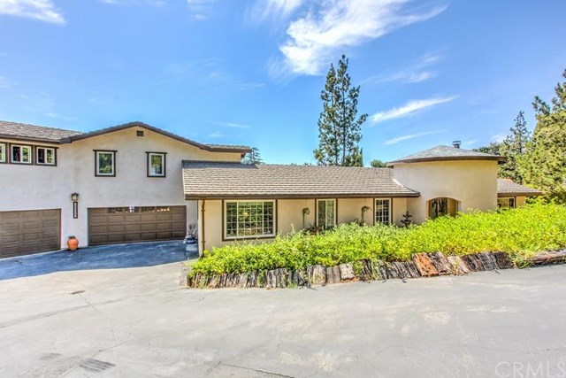 For Sale: 10562 Greenbrier Rd Santa Ana, CA 92705