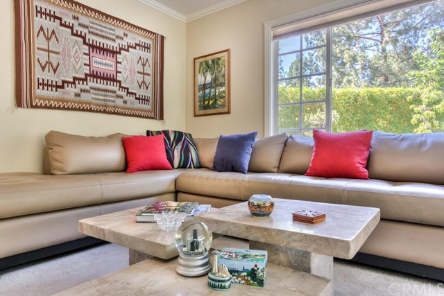 For Sale: 10562 Greenbrier Rd Santa Ana, CA 92705