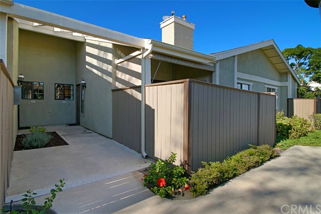 1141 Packers Cir #84