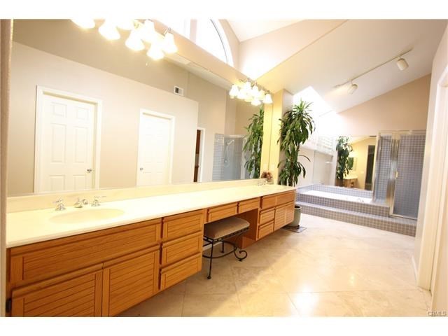 12411 Tudor Way