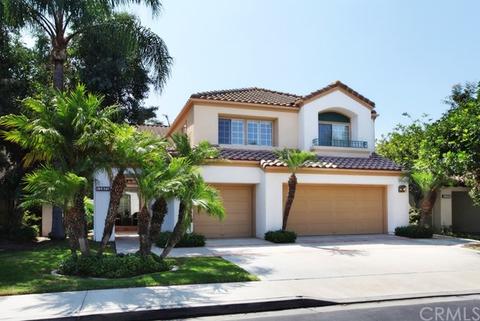 1961 Beverly Glen Dr