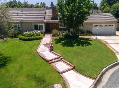 1961 Beverly Glen Dr