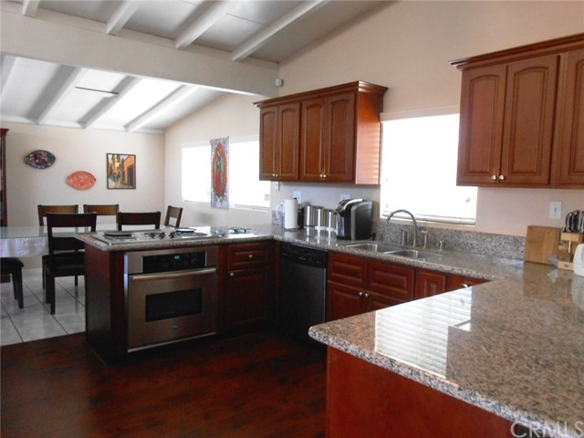 2520 W Keys Ln