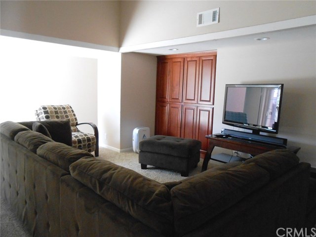 2520 W Keys Ln