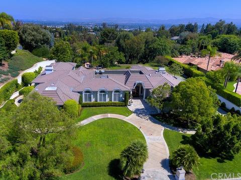 18811 Ridgeview Cir