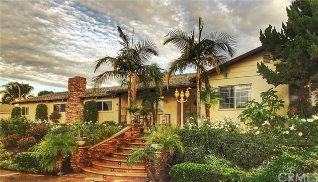 2704 Craig Cir