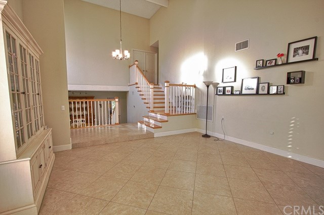 1901 Lark Ellen Dr