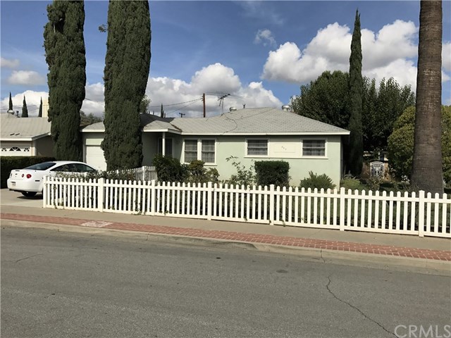 907 Willow Dr