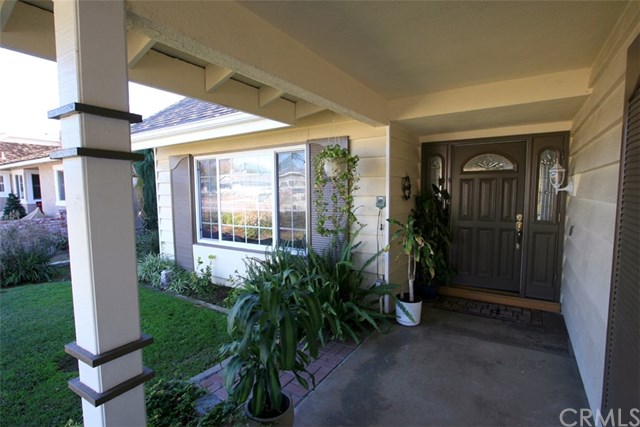 3252 Greenleaf Dr