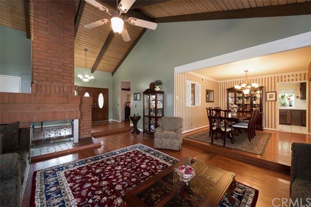 542 Concord Ave, Fullerton CA 92831