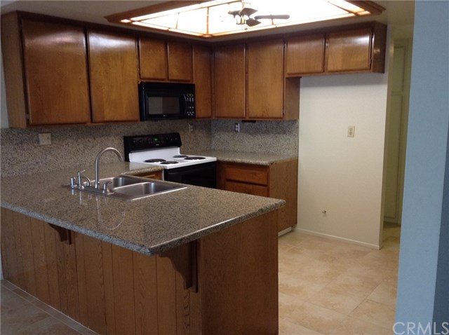 902 Creekside Dr #47