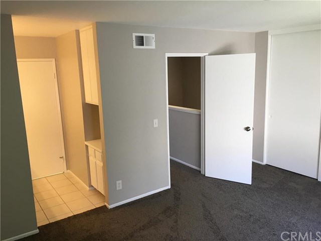 For Sale: 307 Singingwood N Apt 28 St Orange, CA 92869