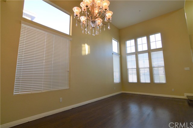 209 Saint Tropez Ct