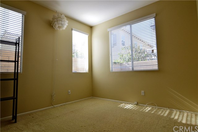 209 Saint Tropez Ct