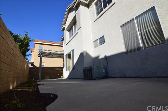 209 Saint Tropez Ct