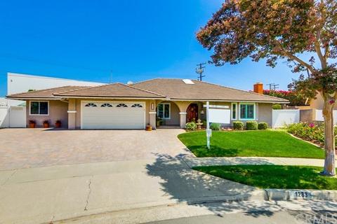 441 La Floresta Dr