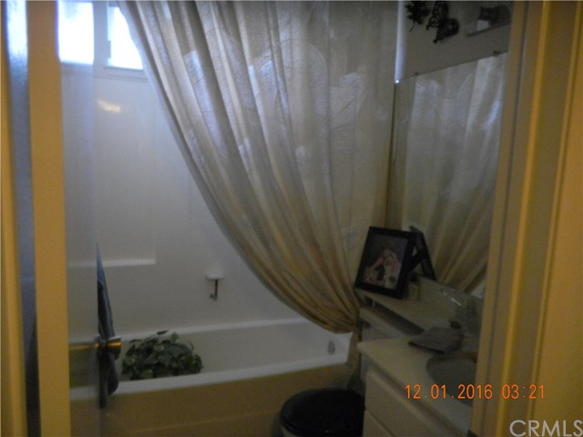 1360 Elm St
