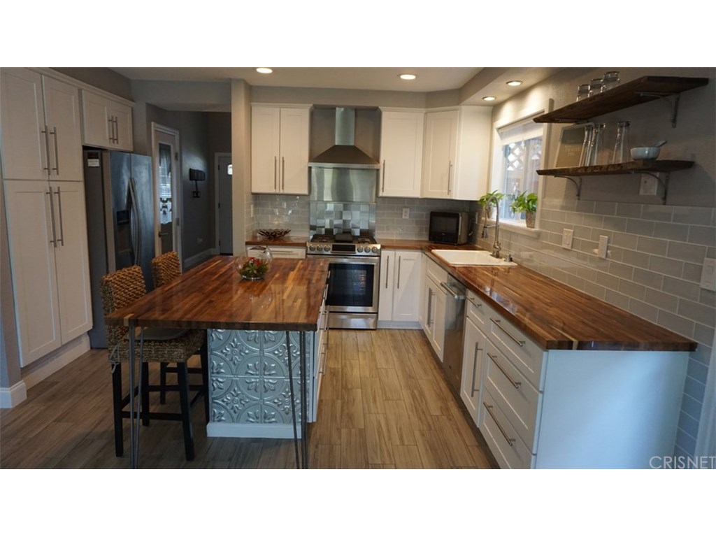 526 Donatello Dr
