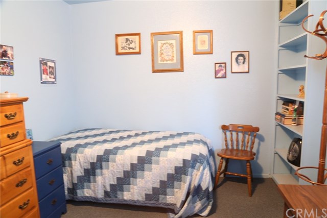 1140 Sapphire Ln