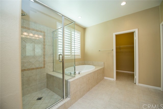 2512 Water Way