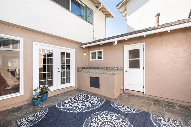 1407 E Zehner