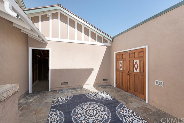 1407 E Zehner