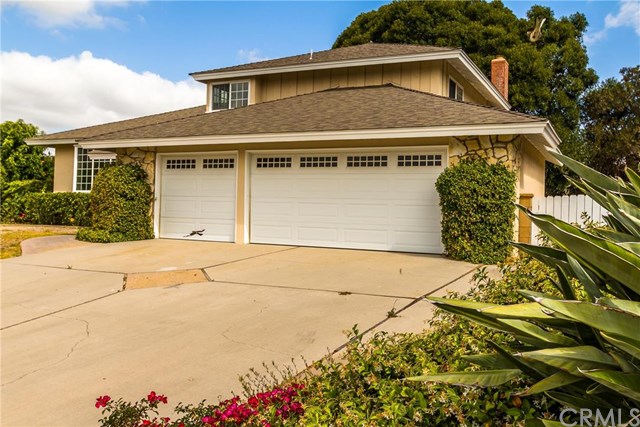 For Sale: 19331 Willowbrook Ave Yorba Linda, CA 92886