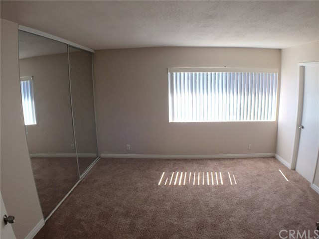 17578 Orange Dr