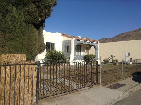 41 W Warner St
