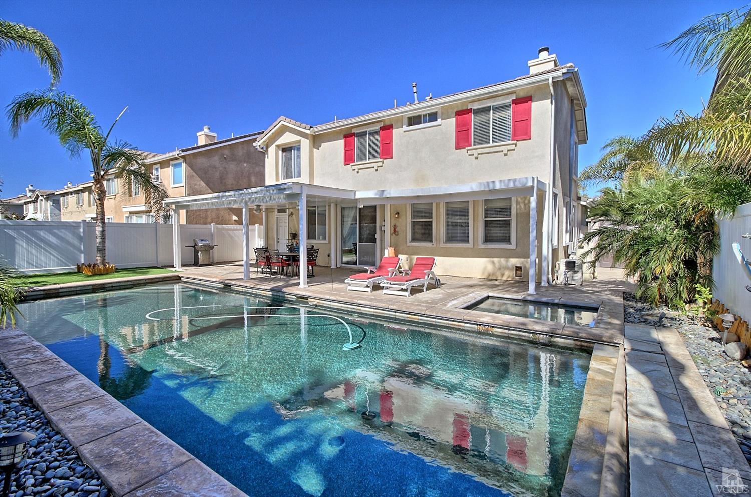 856 Santa Fe St