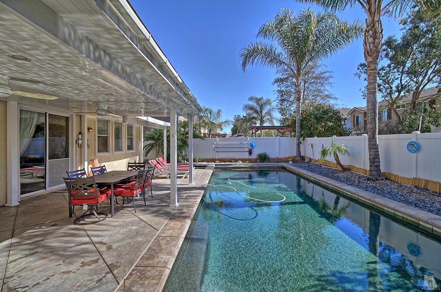 856 Santa Fe St