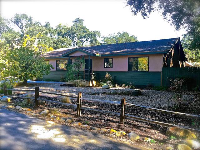 126 S Arnaz St