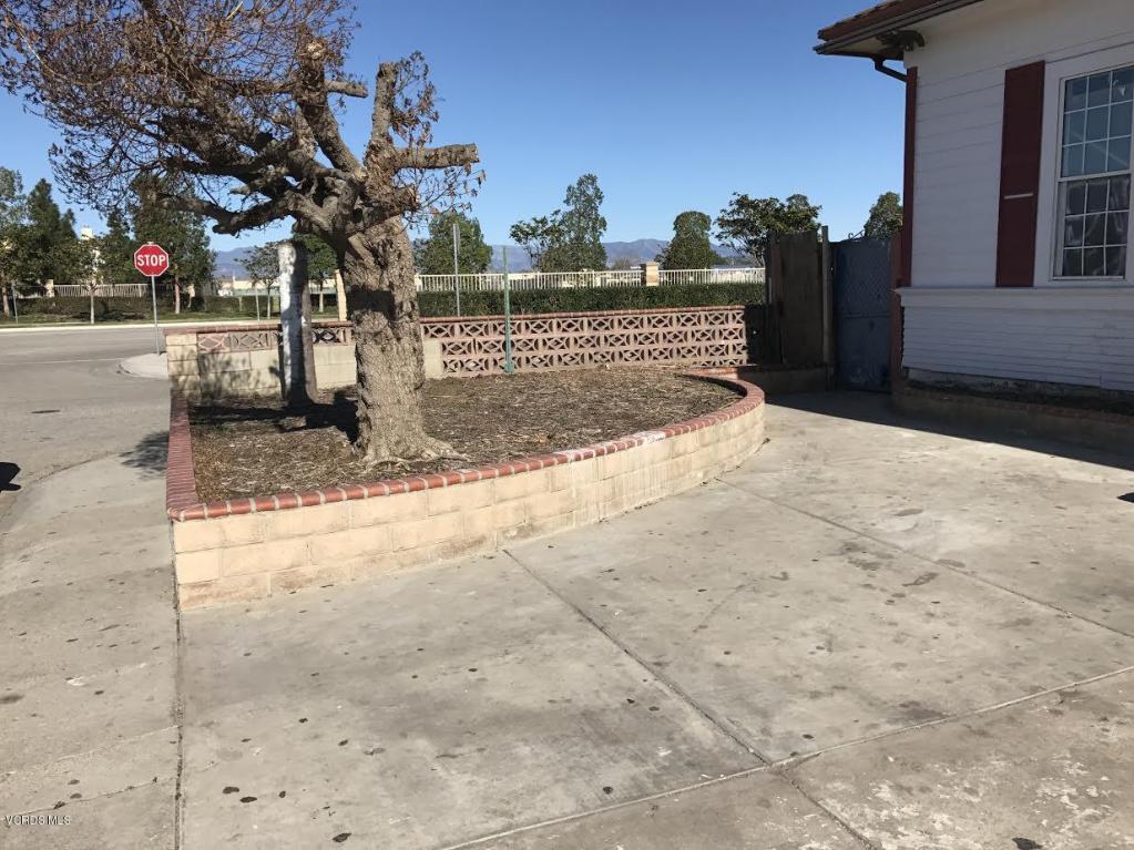 558 N Mckinley Ave