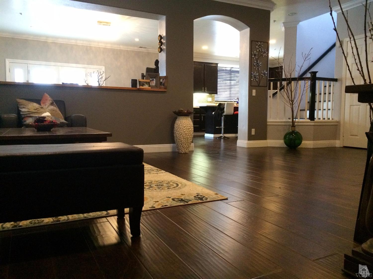 For Sale: 1035 Rosalinda Dr Oxnard, CA 93030