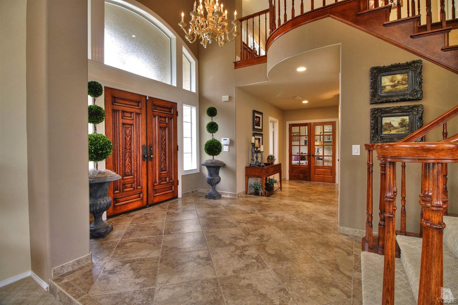 For Sale: 2129 Spyglass Trl W Oxnard, CA 93036