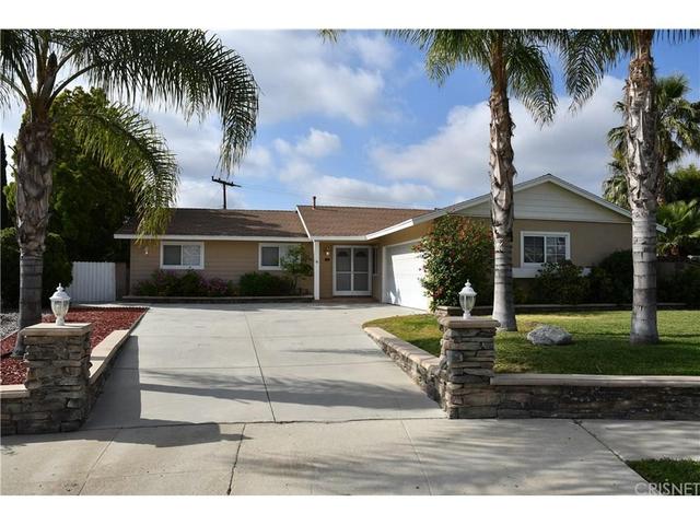 802 Moffatt Cir