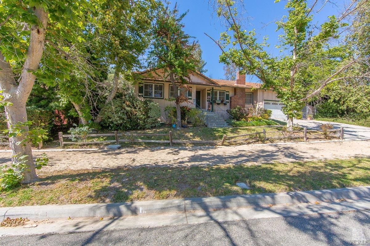 For Sale: 1039 Nonchalant Dr Simi Valley, CA 93065
