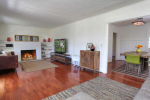 611 E Sola St