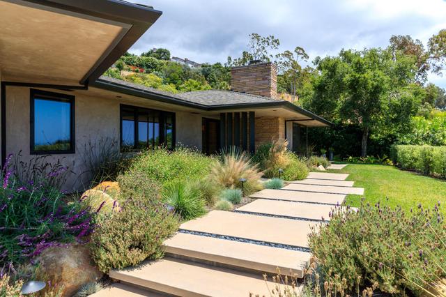 2151 Mission Ridge Rd