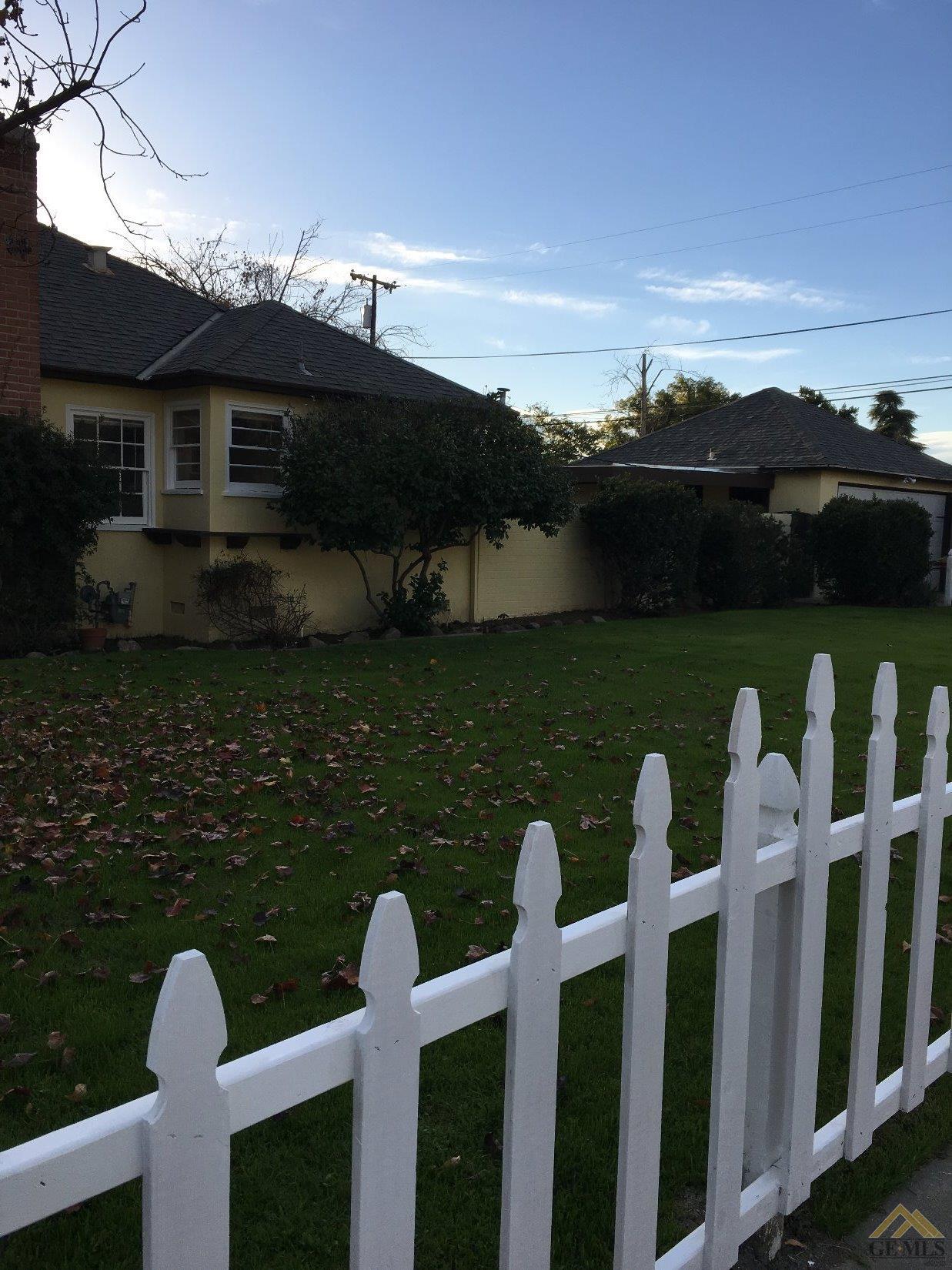 2608 Floral Dr