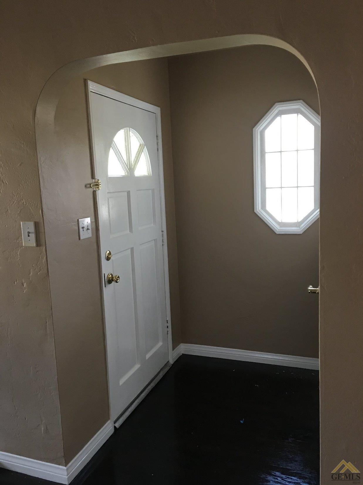 2608 Floral Dr