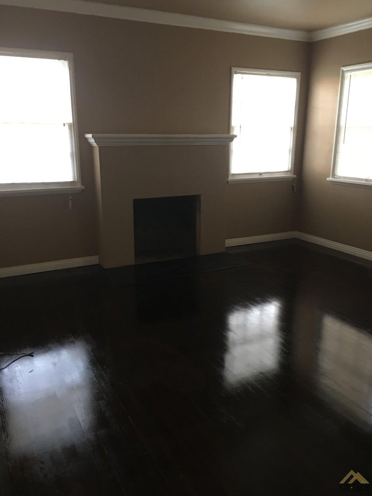 2608 Floral Dr