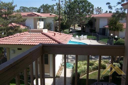 3012 Crestline Rd