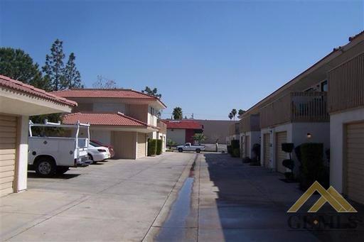 3012 Crestline Rd