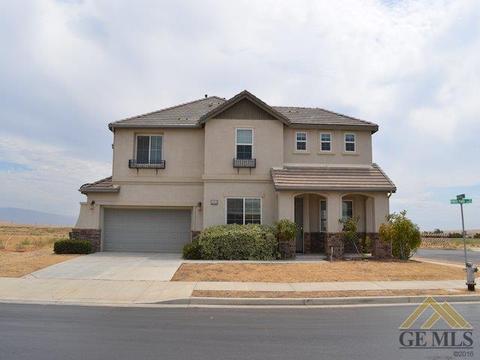 10501 Topiary Dr