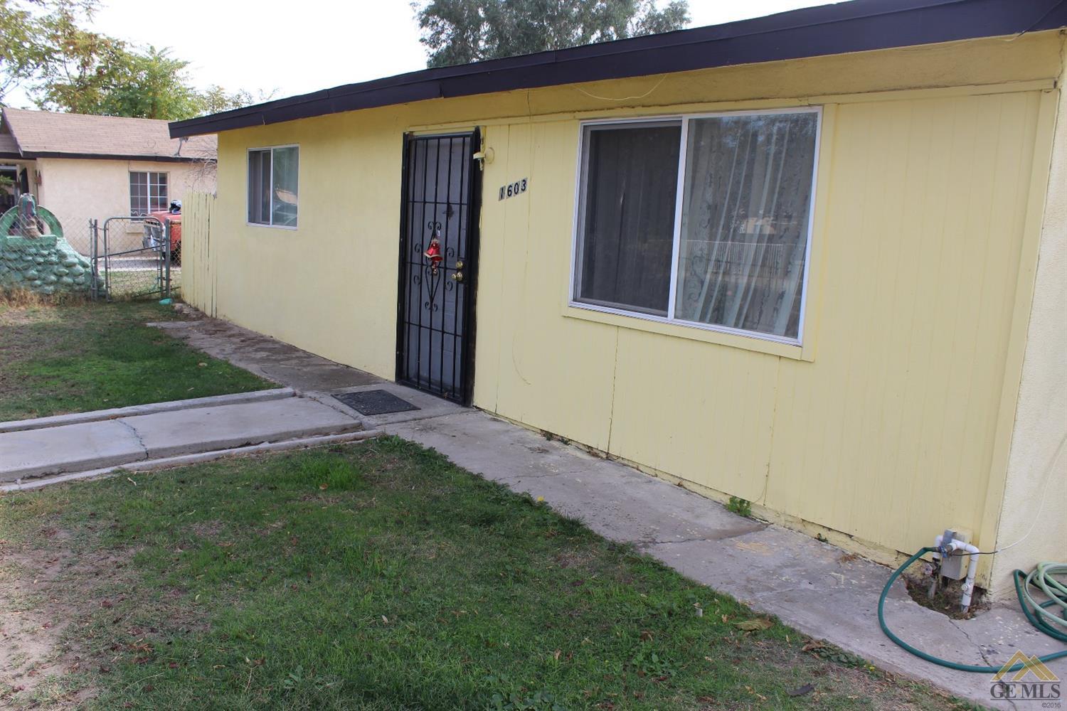 1603 Padre St