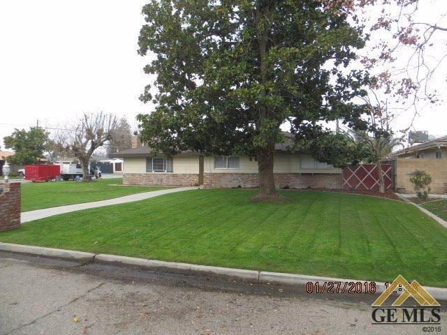 5703 Rockwell Dr