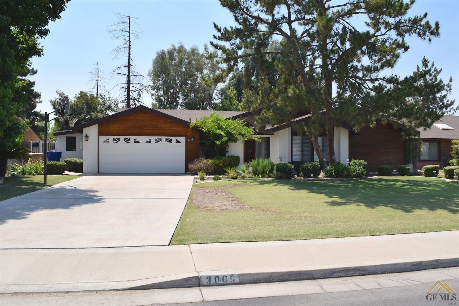 8809 Bridlewood Ln