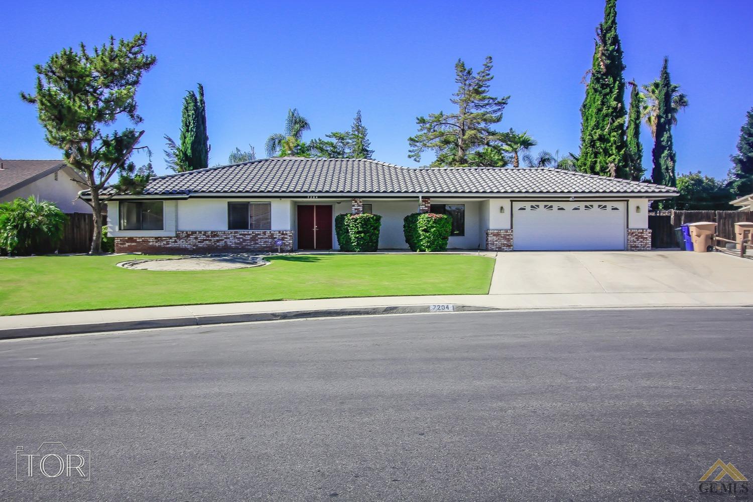 8809 Bridlewood Ln