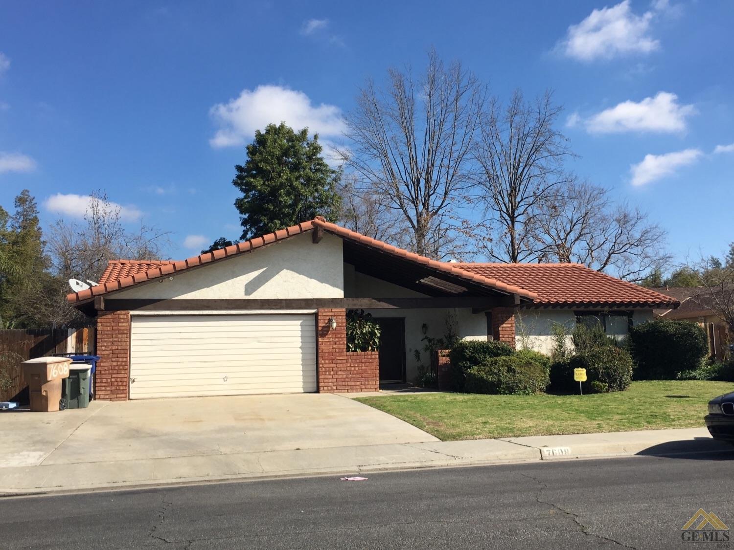 8809 Bridlewood Ln